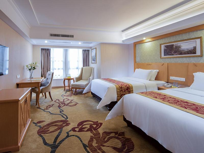 Vienna International Hotel Zhongshan Torch Development Zone Εξωτερικό φωτογραφία